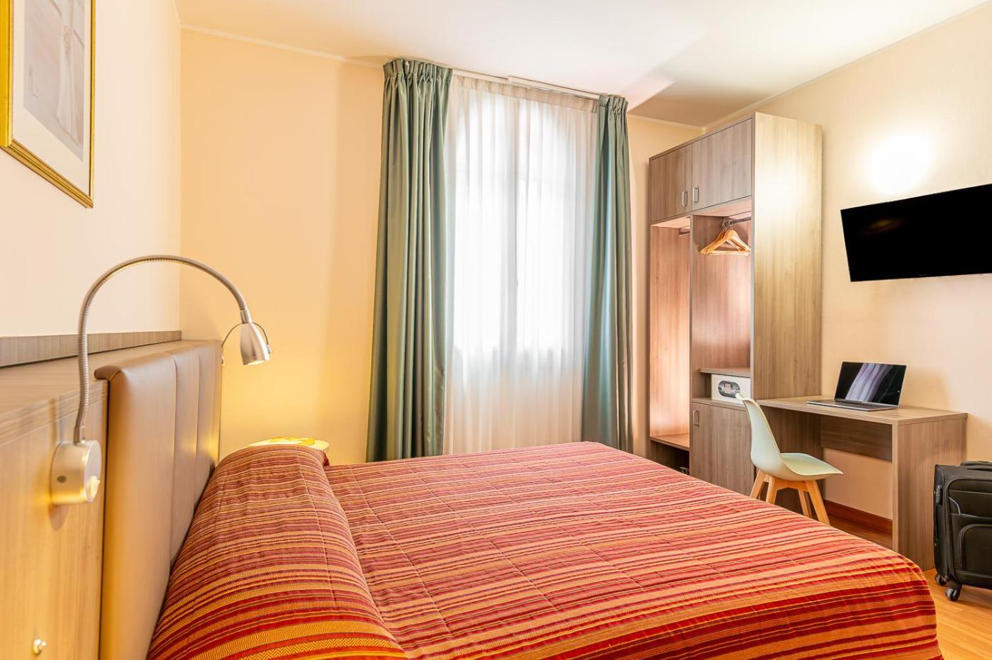 Hotel Zio אימולה מראה חיצוני תמונה